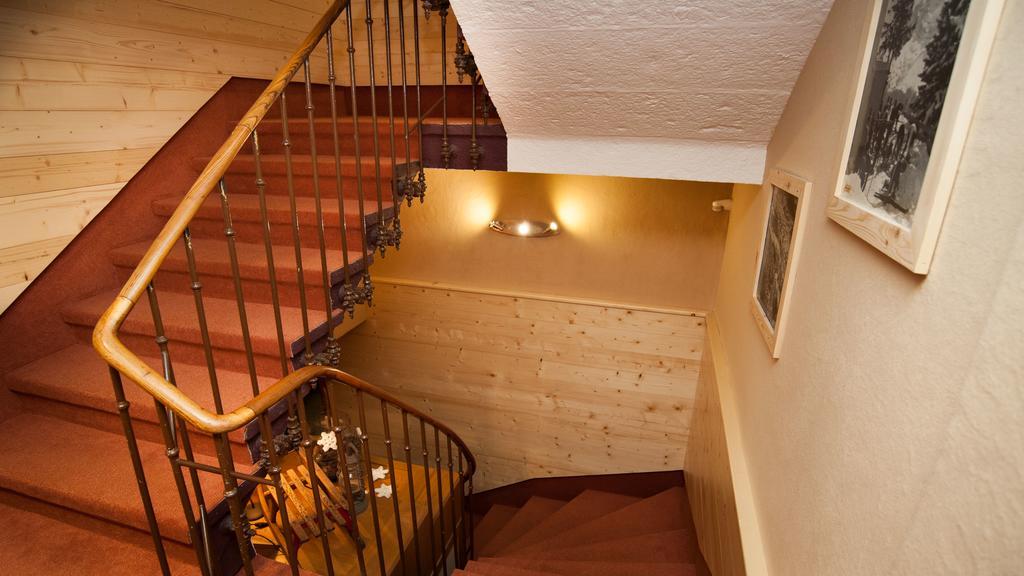 Hotel Suisse Шампери Экстерьер фото