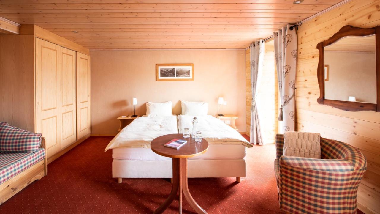 Hotel Suisse Шампери Экстерьер фото